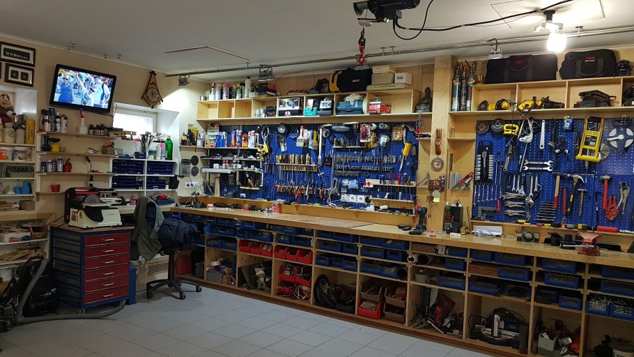 Стеллаж под инструмент на tbs2313