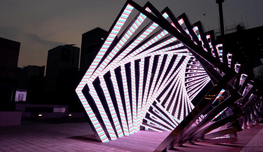 Уличные световые инсталляции