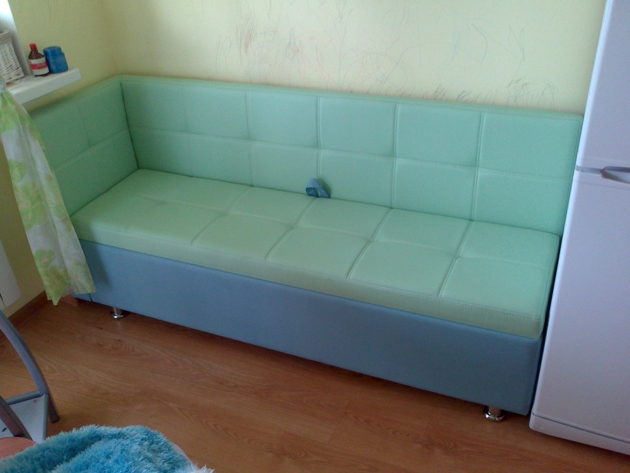 Диван кухонный Говард