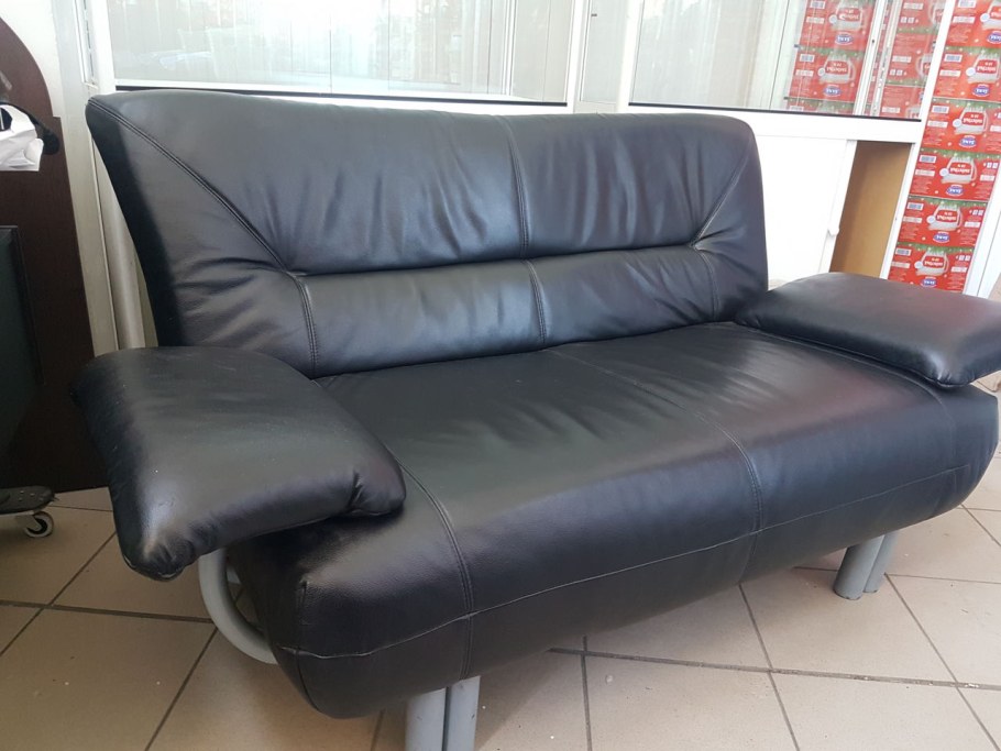 Двухместный диван Симпл