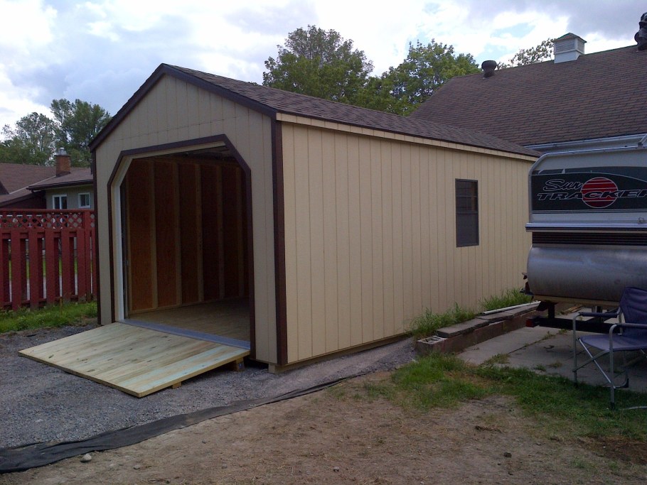 Переносной гараж для мотоцикла