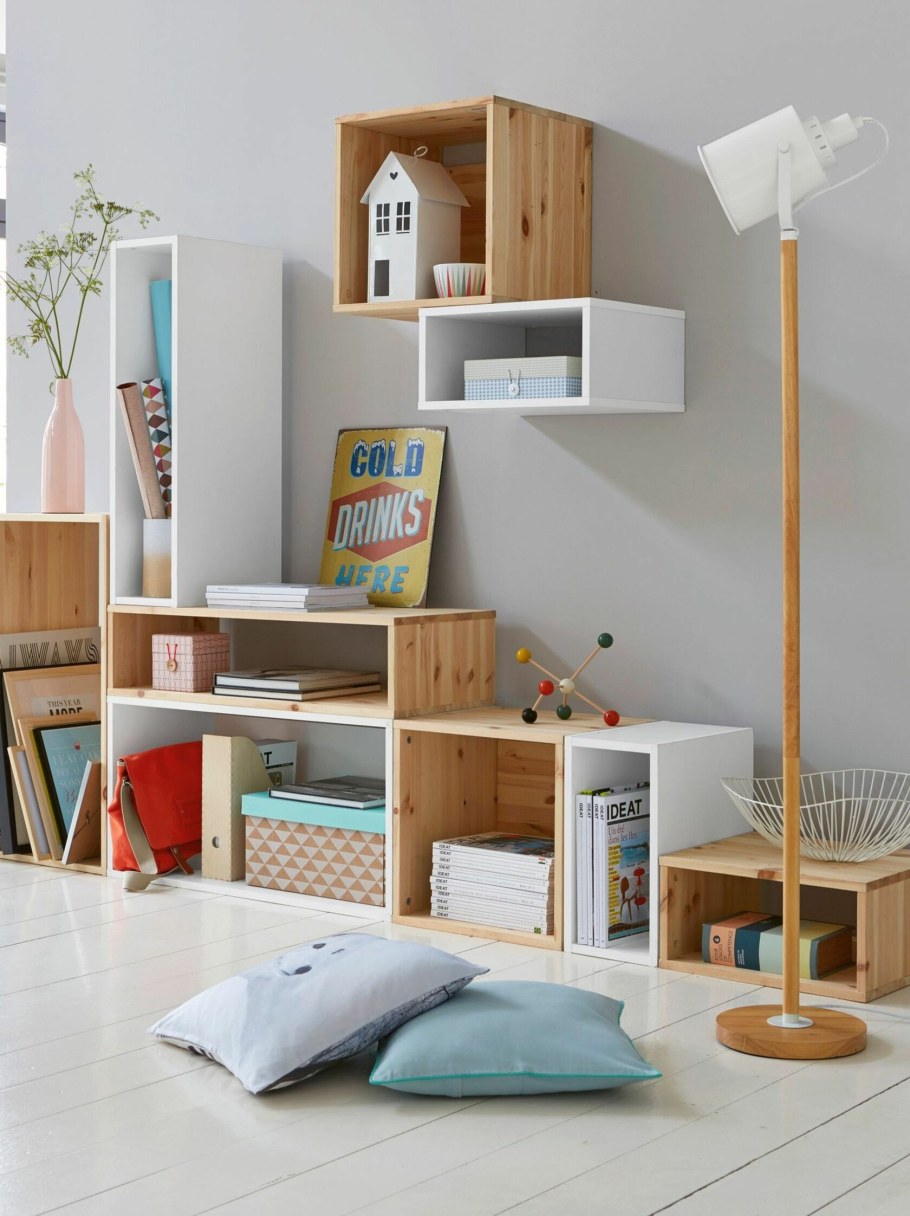 Стеллаж для детской комнаты