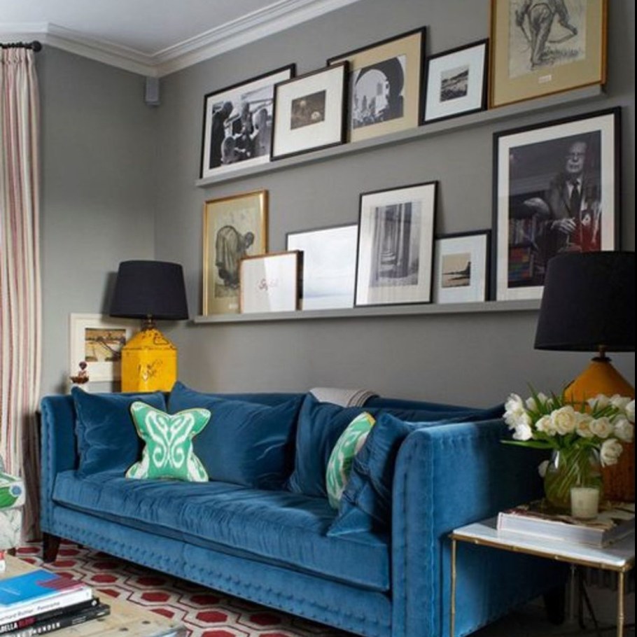Синий диван в интерьере сочетание цветов