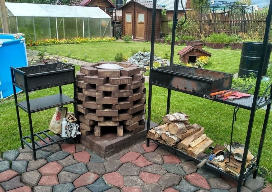 Площадка для мангала