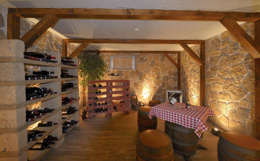 Пластиковый погреб Русь 2500х2000х2000