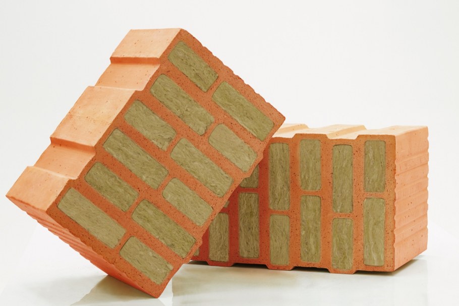 Кирпич одинарный полнотелый м-150