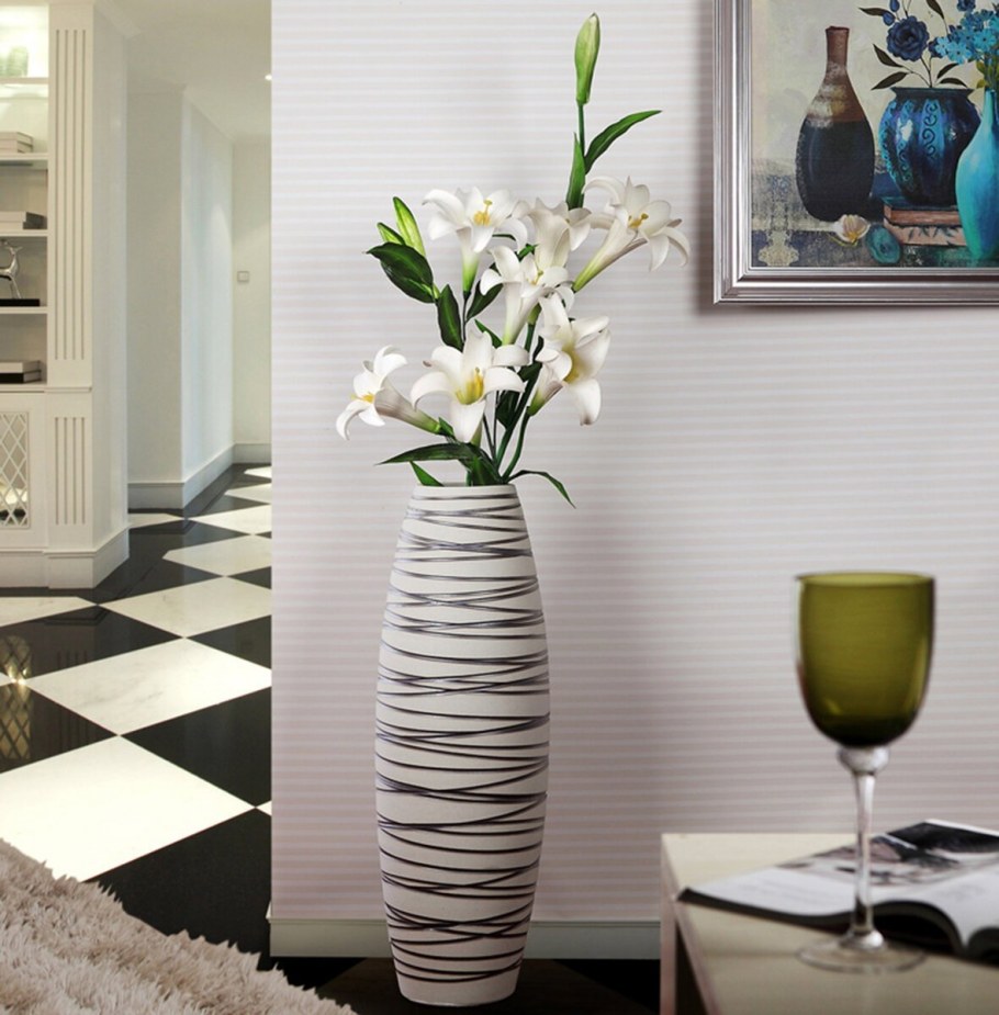 Напольные вазы