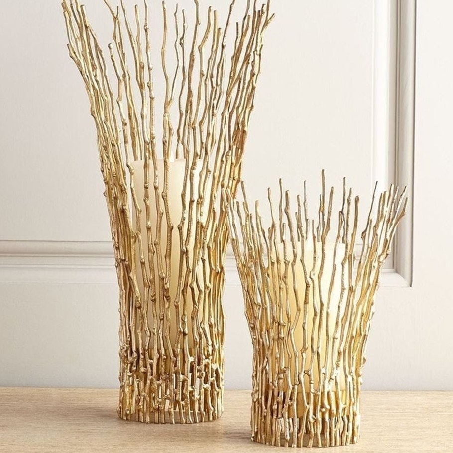 Декор из веток дерева