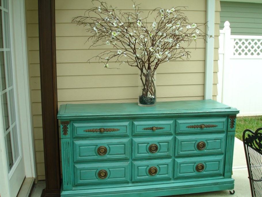 Реставрированный комод