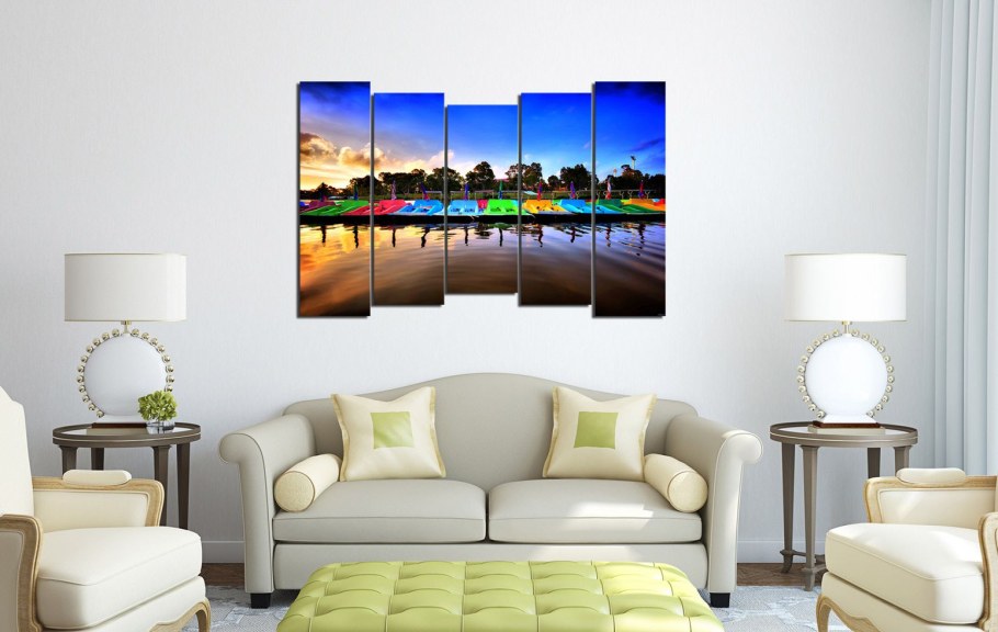 Модульные картины в гостиную над диваном