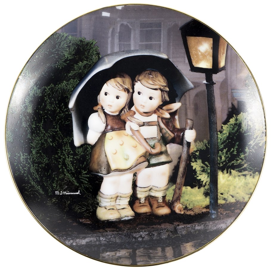 Фарфоровые тарелки на стену