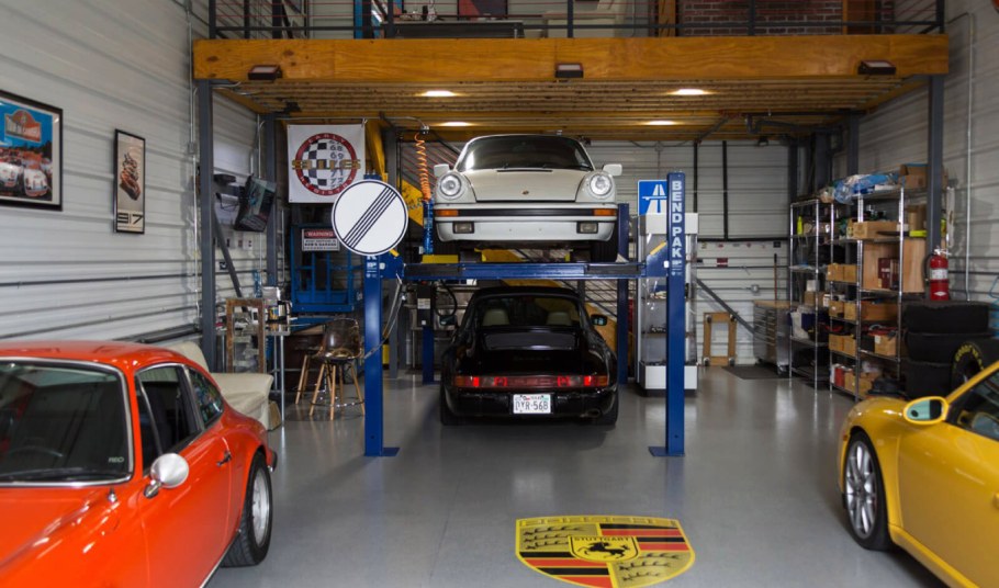 Каринин гараж