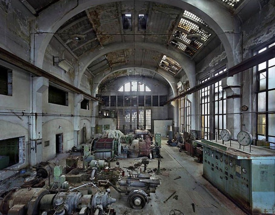 Заброшенные промышленные здания