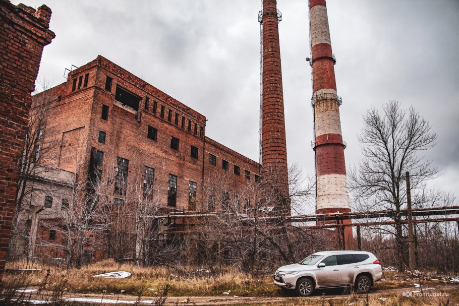 Заброшенный завод внутри