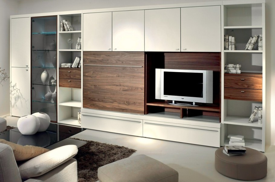 Встроенная стенка в гостиную