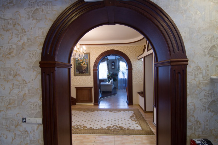 Краснодеревщик деревянные арки дверные