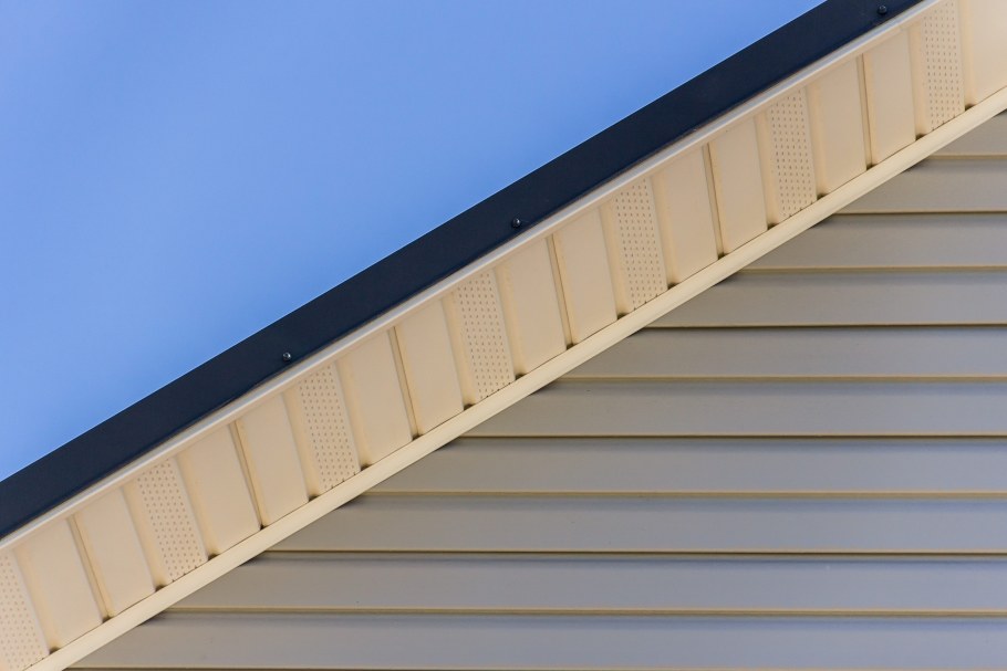 Профиль j 3,00 Grand line белый