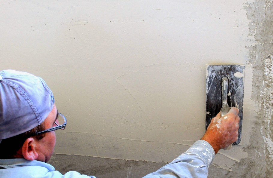 Финишная штукатурка стен