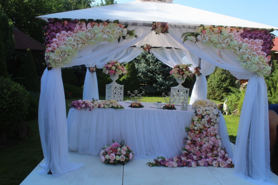 Свадебная беседка
