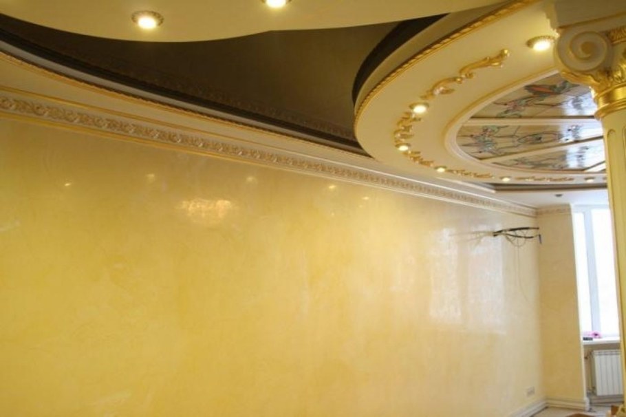 Натяжной потолок венецианская штукатурка