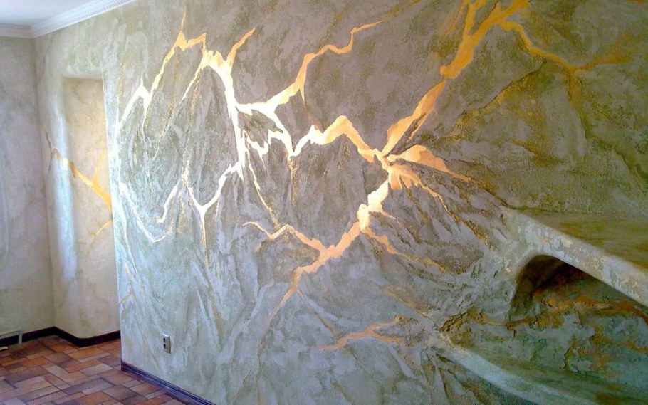 Фактурная штукатурка молния