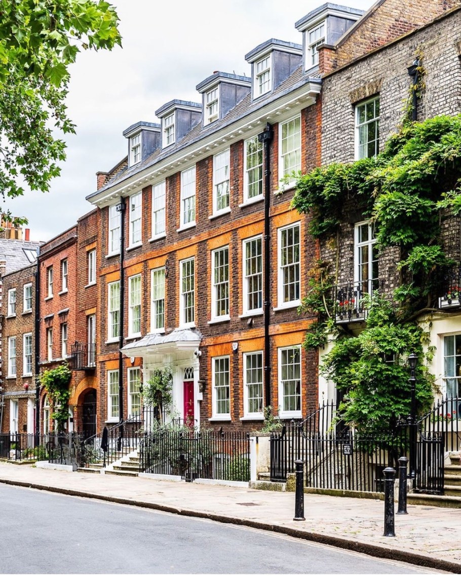 БРИК Хаус Англия