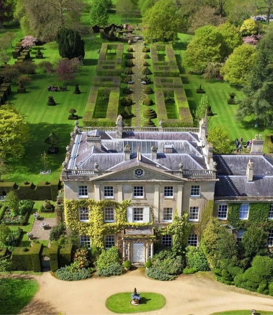 Особняк принца Чарльза Highgrove House