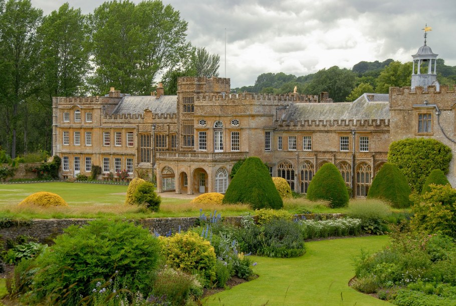 Англия дворец Уоберн-Эбби