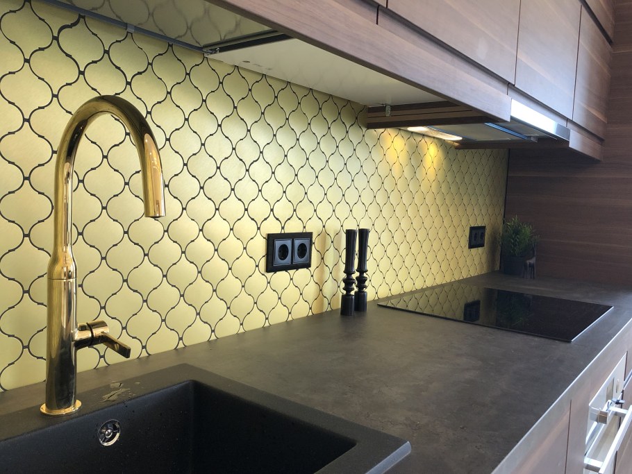 Плитка на фартук Леруа Мерлен