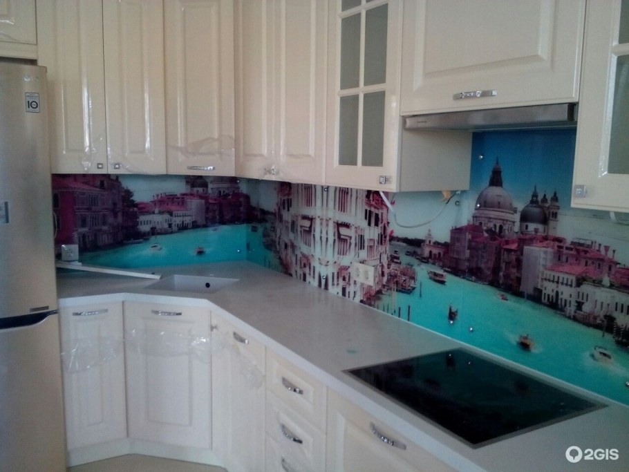 Стеклянные фартуки для кухни в Леруа Мерлен Волгоград