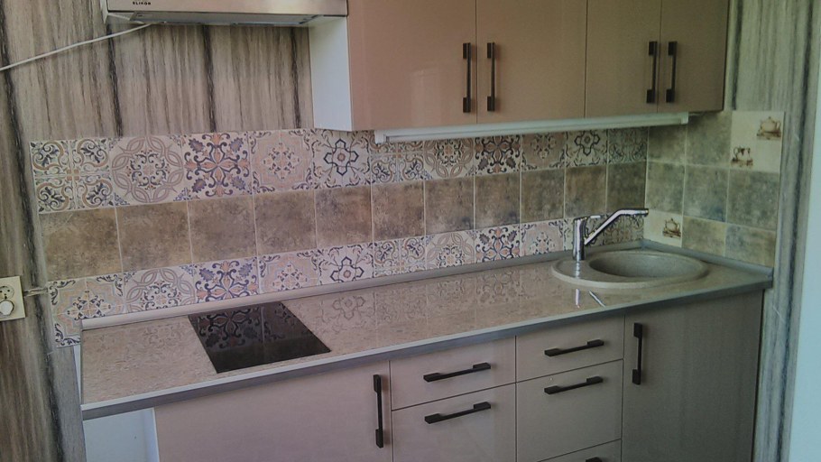 Леруа Мерлен кухня Capuchino