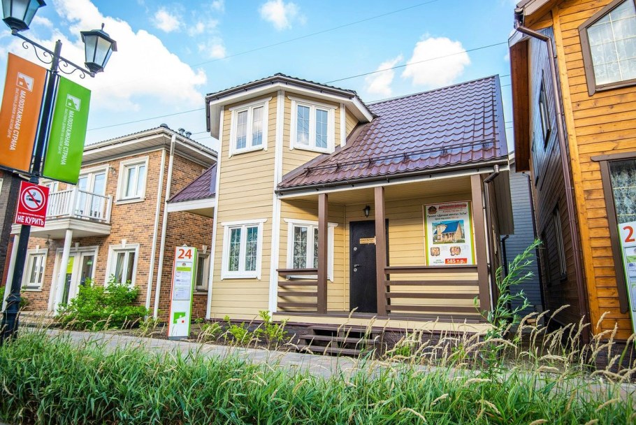 Выставка домов Котельники белая дача