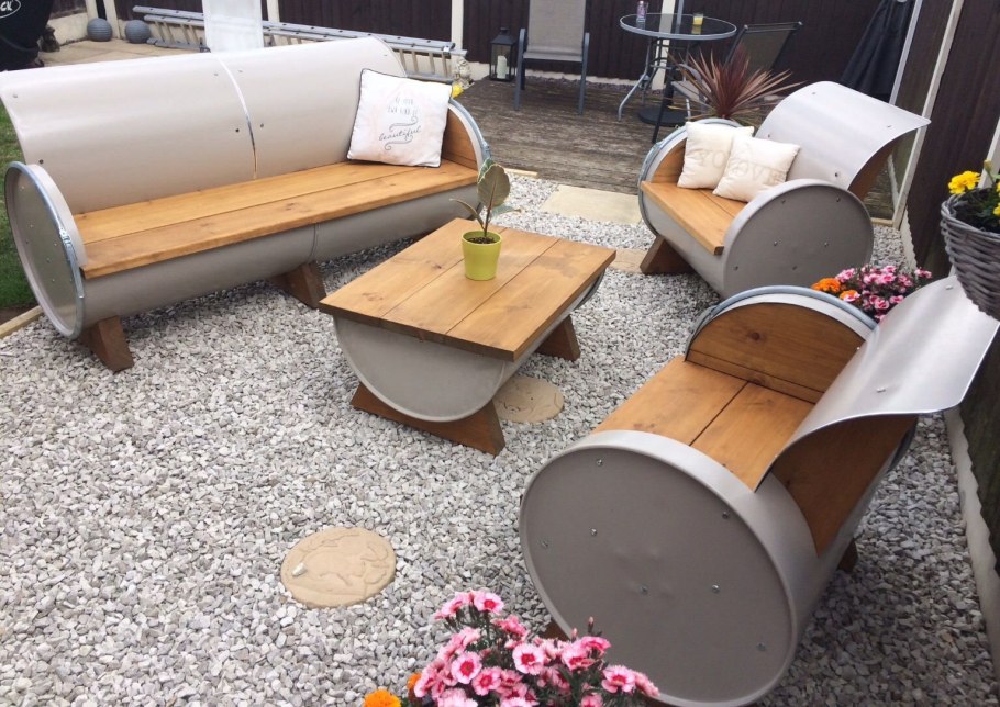 Мебель из бочек металлических