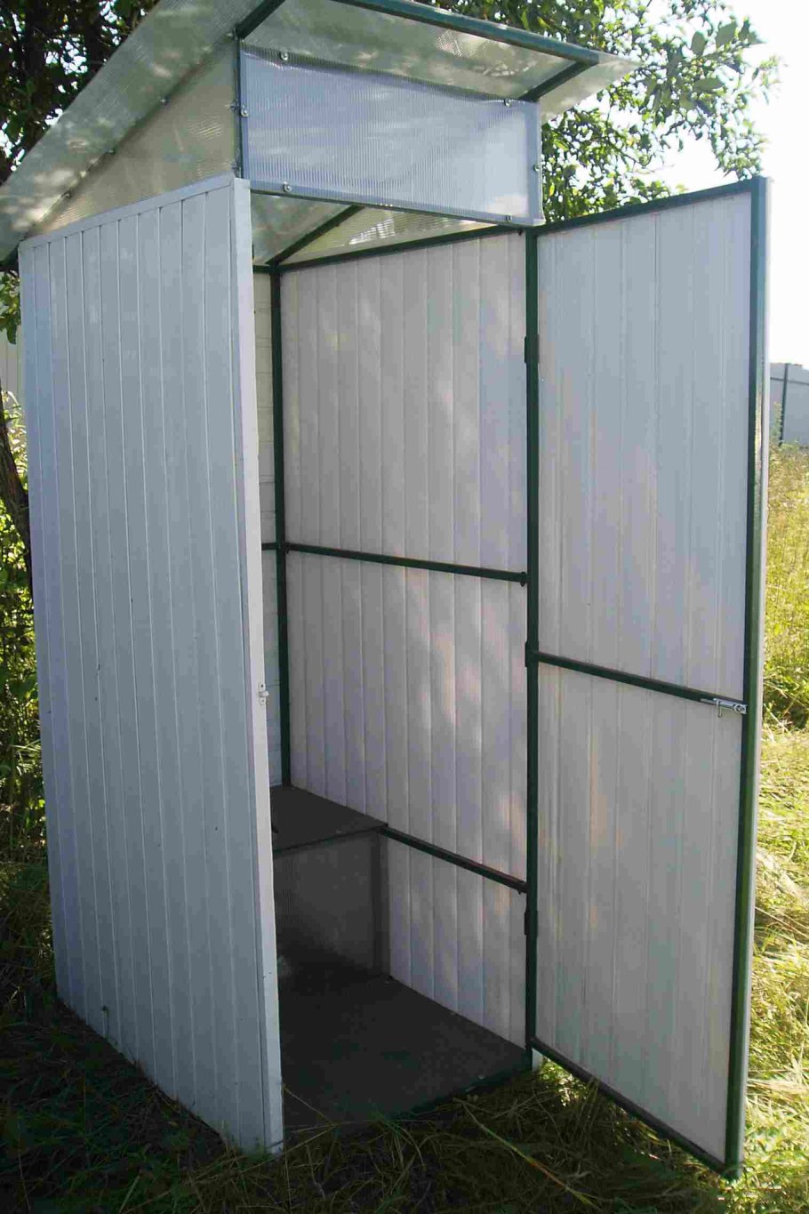 Садовый туалет из поликарбоната