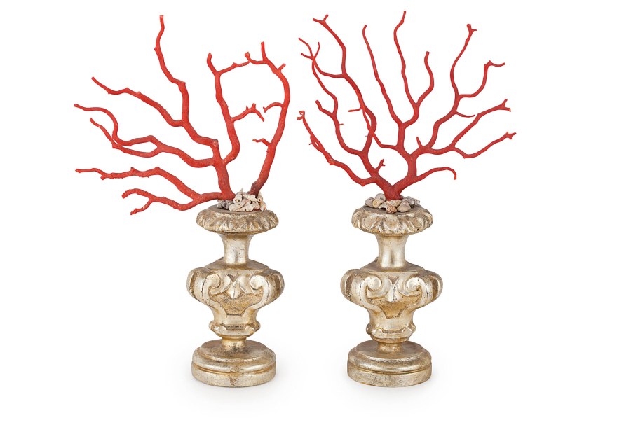 Ваза с ветками