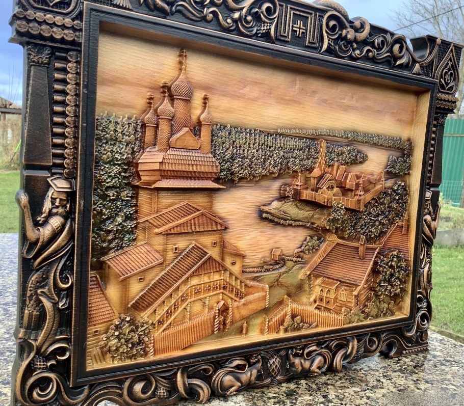 Панно резное