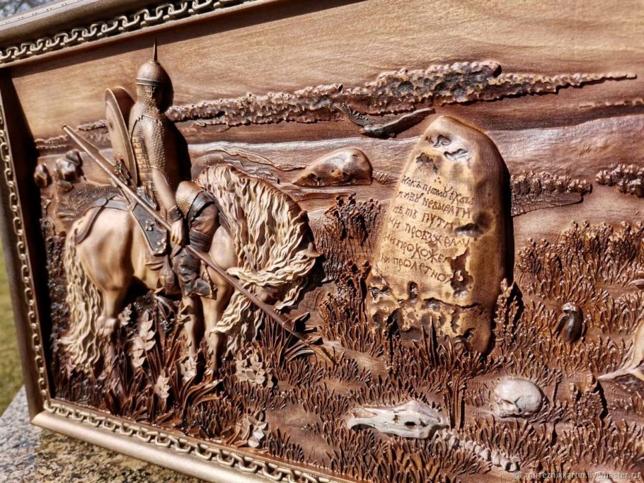 Панно резное