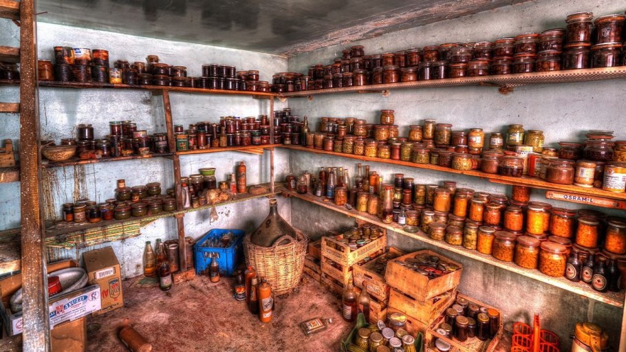 Стеллажи в погреб