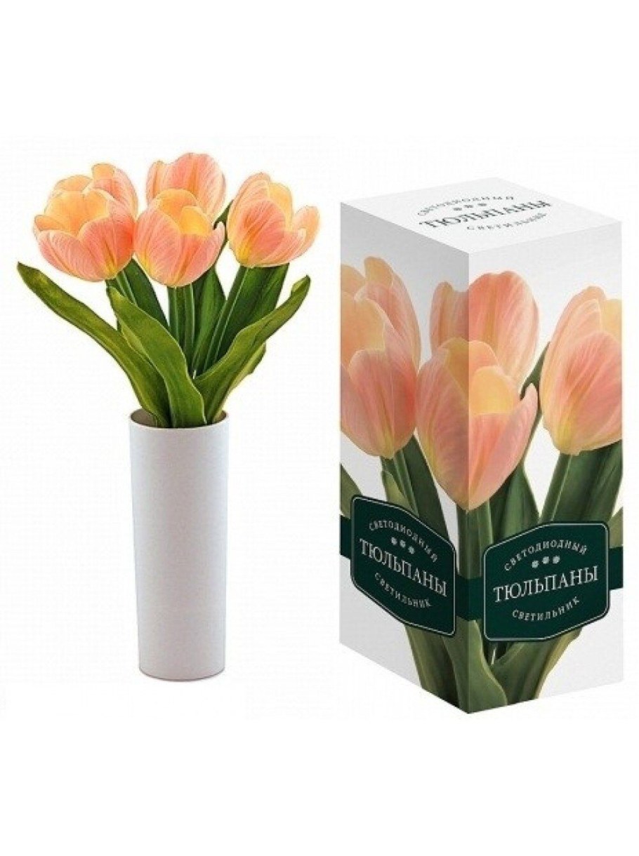 Тюльпаны в стеклянной вазе