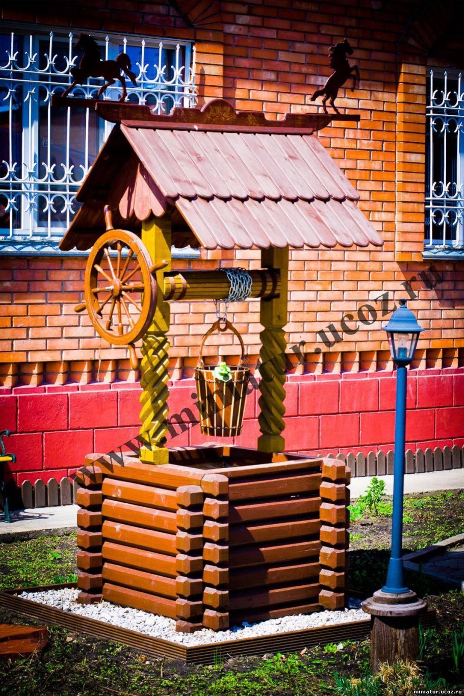 Колодец из дерева