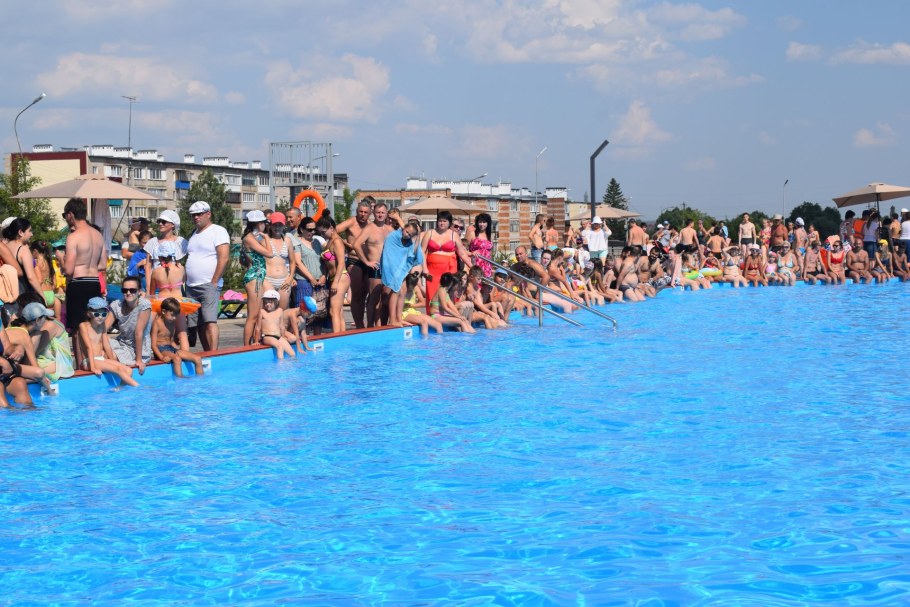 Открытый бассейн в Азнакаево