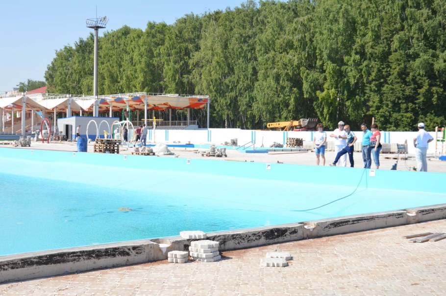 Открытый бассейн в Азнакаево