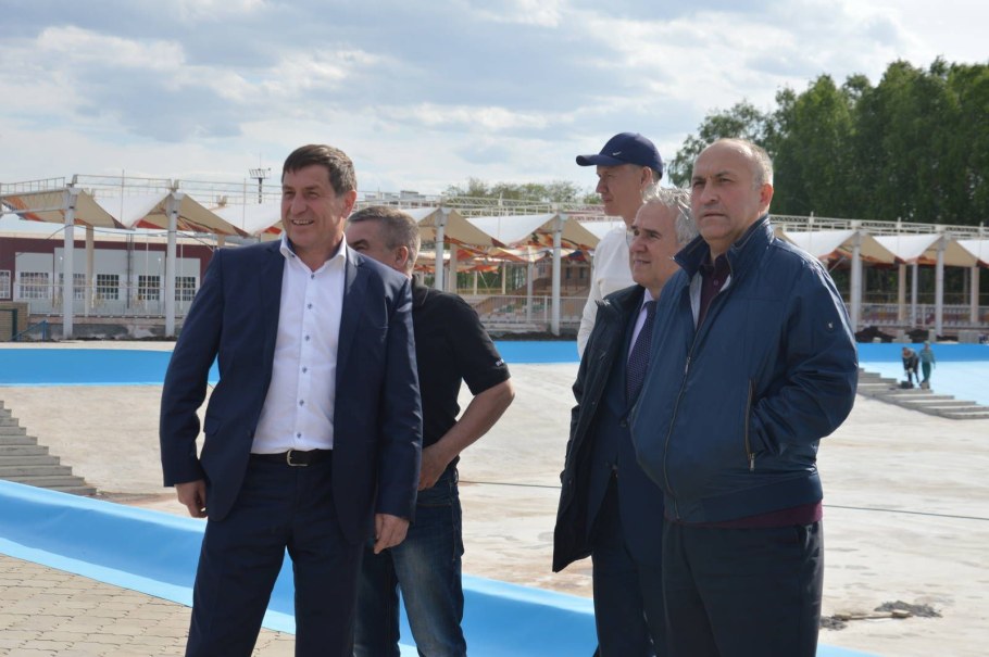 Азнакаево бассейн под открытым небом