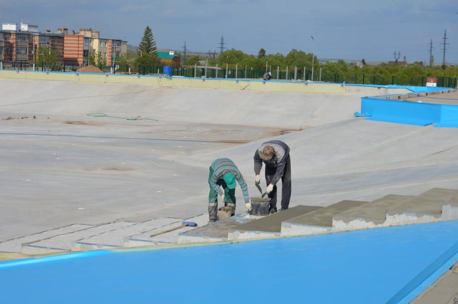 Азнакай бассейн открытый