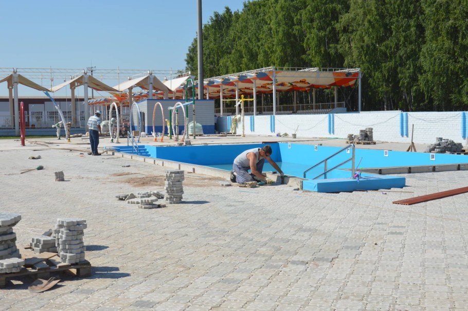 Открытый бассейн в Азнакаево