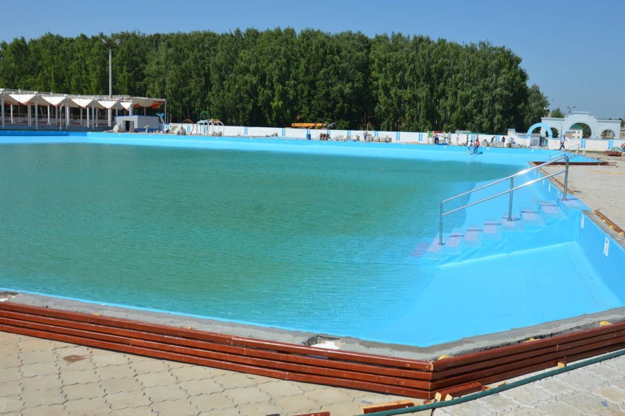 Открытый бассейн в Азнакаево