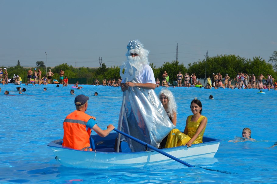Открытый бассейн в Азнакаево