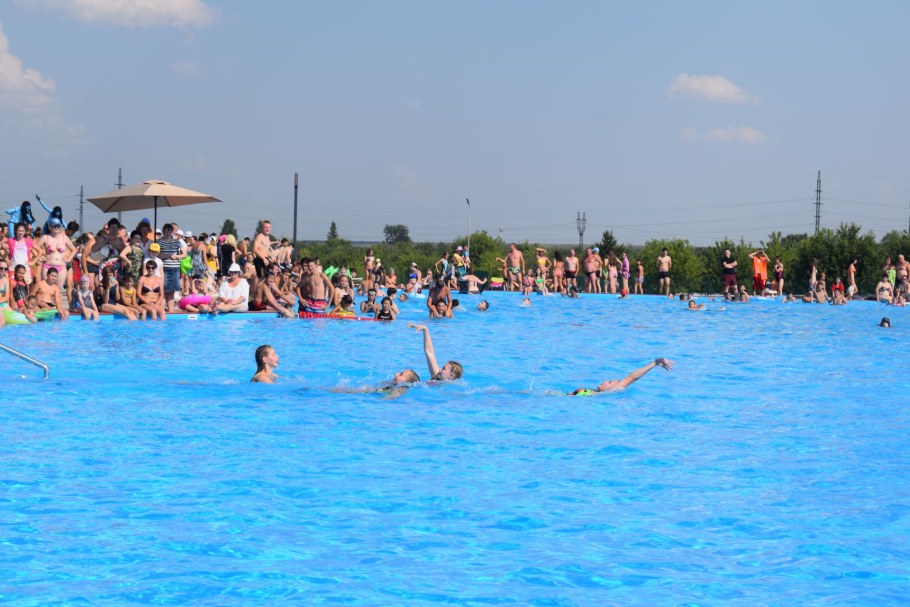 Бассейн в парке Смертина Барнаул