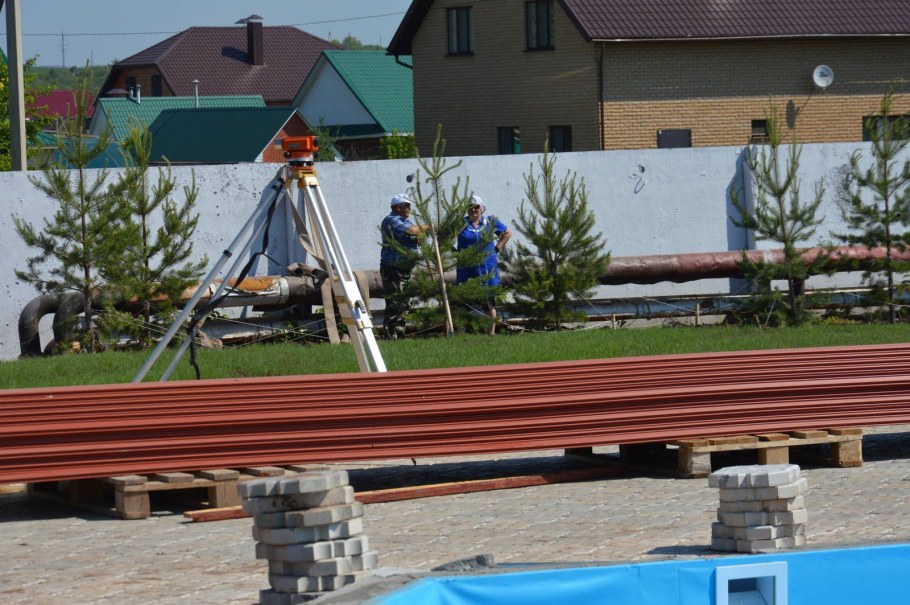 Бассейн Дельфин Бендеры