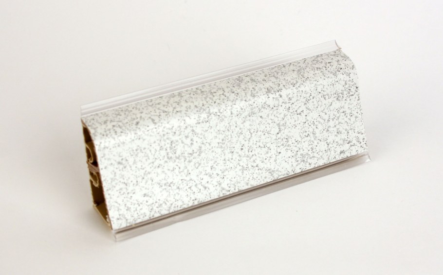 Плинтус для столешницы l6100